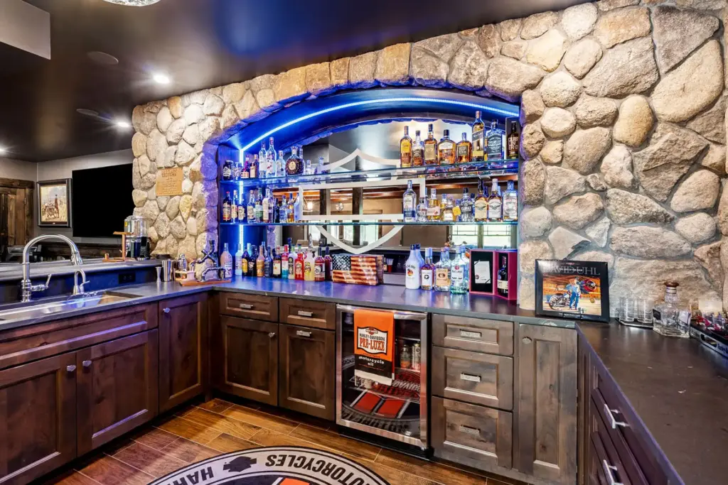 Basement Wet Bar Installation in Merrimack, NH | Villandry Home & Outdoor Living